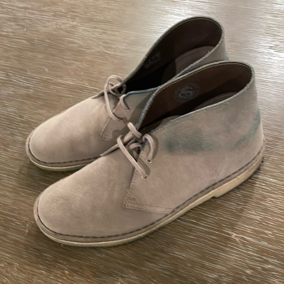 Clark’s Desert Boot Mushroom Suede 9D